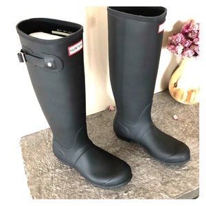 Black Matte Full Length Hunter Boots